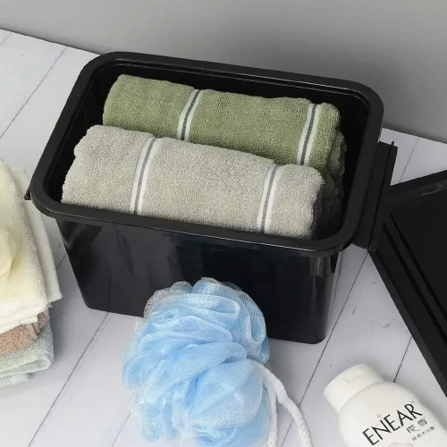 Vista 5 de Caja de almacenamiento de plástico negro de 6 cuartos de galón con asas, 6 paquetes