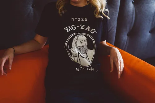 Vista 3 de ZIG-ZAG Camiseta Vintage Classic - Negro