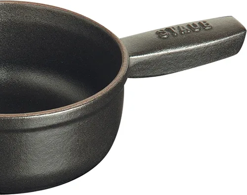 Vista 2 de Staub Mini olla de fondue de queso de hierro fundido de 12 onzas, negro mate, fabricada en Francia