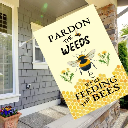 Vista 7 de Banderas de Jardín de Abeja de Verano para Exterior Disculpen las Malezas, Estamos Alimentando a las Abejas, Letrero de Patio, Sin Corte de Césped
