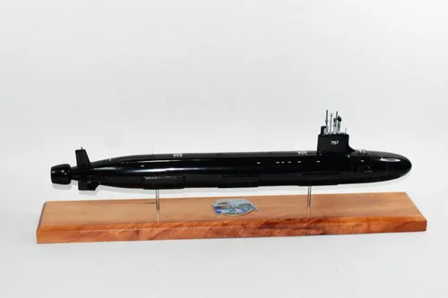 Vista 4 de Squadron Nostalgia LLC USS Washington (SSN-787) Modelo submarino, US Navy, modelo a escala de 20 pulgadas, caoba, Virginia Class Block III