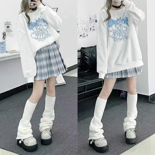 Vista 6 de YUESUO Sudadera con capucha japonesa Harajuku Kawaii Anime Girl Teen JK Top Linda sudadera Emo Girl Ropa de gran tamaño gótico
