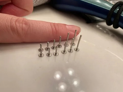 Vista 2 de Briana Williams Aretes de acero quirúrgico 16G 18G para cartílago tragus, hélice, bolas de repuesto, anillos de labio corto, 0.157-0.472 in, joyería