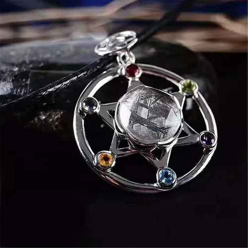 Vista 2 de Muko Gemstone - Colgante de meteorito de hierro natural con estrella de David (1.181in, AAAAAA)