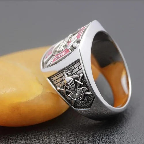 Vista 4 de Vintage Knights In Hoc Signo Vinces Templar Masones Masónicos Anillo de plata esterlina HE66F (10)