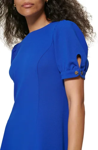 Vista 2 de DKNY Vestido de manga corta con cuello joya acampanado para mujer