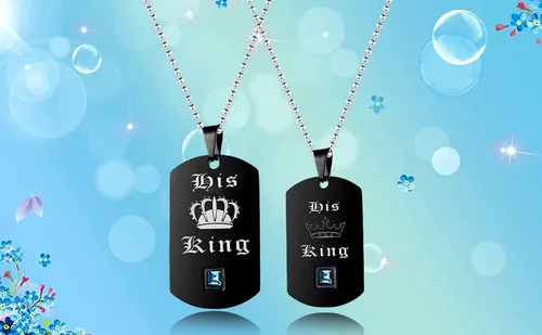 Vista 8 de Uloveido Juego de 2 collares de titanio con placa de identificación de orgullo gay o lesbiana para su rey y su reina SN125 (negro, dorado)