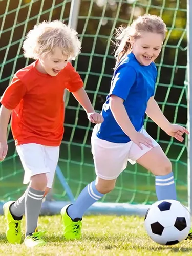 Vista 7 de Century Star Toddler Soccer Socks Girls Knee High Socks With Grippers Boys Athletic Sports Socks Cozy Kids Uniform Socks