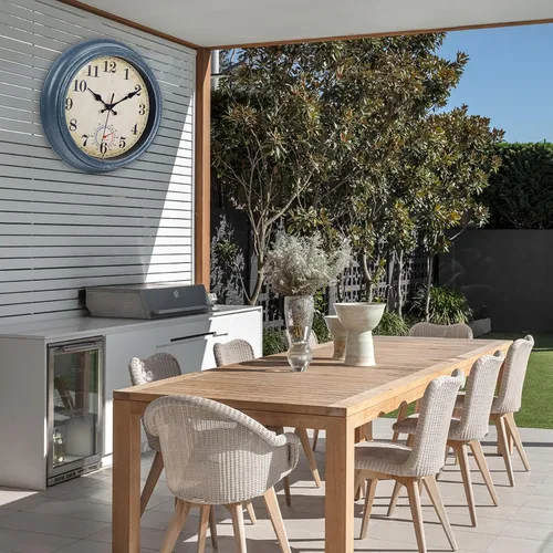 Vista 4 de Relojes para exteriores impermeables con termómetro, reloj de pared costero rústico para patio, piscina, jardín (12 pulgadas, azul)