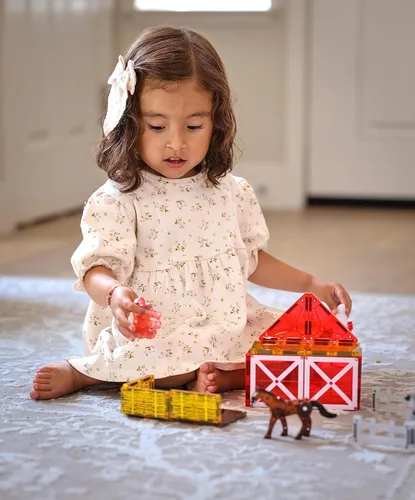 Vista 3 de MAGNA-TILES Farm Animals - Juego de construcción magnética de 25 piezas, la marca original de construcción magnética