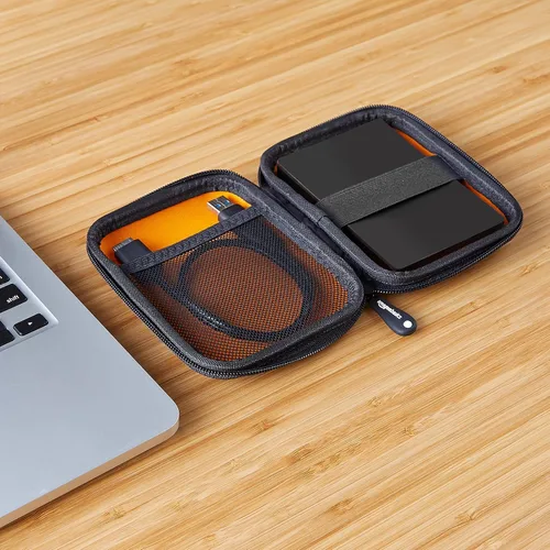 Vista 7 de Amazon Basics Estuche de transporte de carcasa dura pequeña para disco duro externo My Passport Essential 1 paquete, Negro