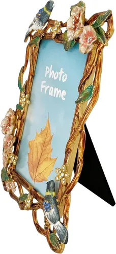 Vista 2 de Marco de fotos vintage de 5 x 7, marco de fotos floral pintado a mano con marco de metal y vidrio de alta definición para exhibición de mesa