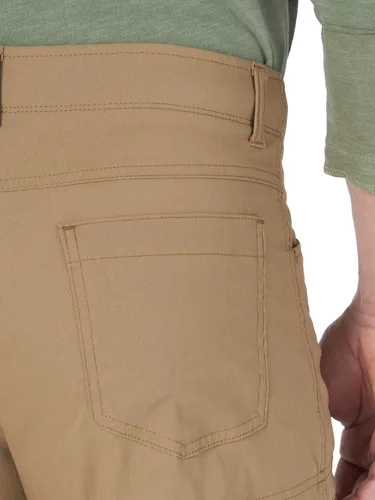 Vista 5 de Wrangler Authentics - Pantalones cortos estilo cargo para hombre, cintura Comfort Flex.