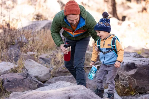 Vista 4 de CamelBak Eddy Kids Big Bite Valve - Botella de agua con pajilla, unicornios, 12 onzas