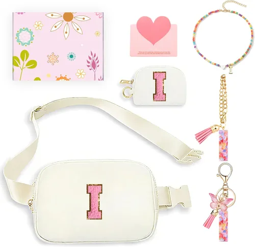 Vista 20 de Regalos de moda para niñas adolescentes, cangurera con monograma para niña con llavero, collar, dijes de taza, tarjeta de felicitación y caja