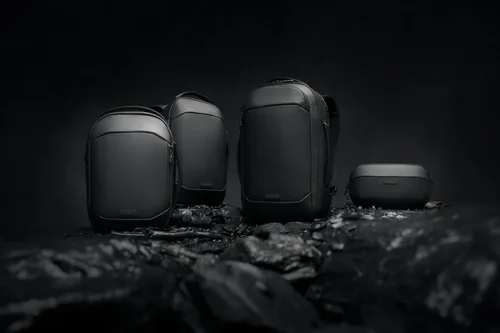 Vista 14 de NOMATIC Navigator Sling 1L - Mochila cruzada delgada y ligera, riñonera para todos los días, correa antirrobo, resistente al agua y bolsa