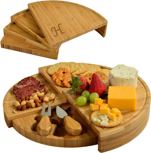 Vista 9 de Tabla Picnic at Ascot de bambú, para aperitivos, con herramientas para queso, espirales de una cuña compacta de 13 pulgadas de diámetro, patentado