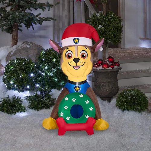 Vista 2 de Gemmy Persecución inflable de Navidad con sombrero de Papá Noel con corona Nick, 3 pies de alto, color marrón