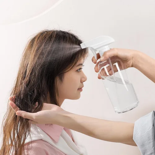 Vista 7 de UUJOLY Botella pulverizadora de plástico de 17 onzas, botellas de spray vacías, recipiente transparente recargable para agua, aceites esenciales