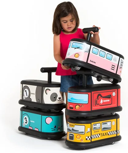 Vista 9 de Italtrike La Cosa - Juguete de paseo para niños pequeños y niños, uso en interiores y exteriores, diseño seguro, ruedas resistentes de 360 grados