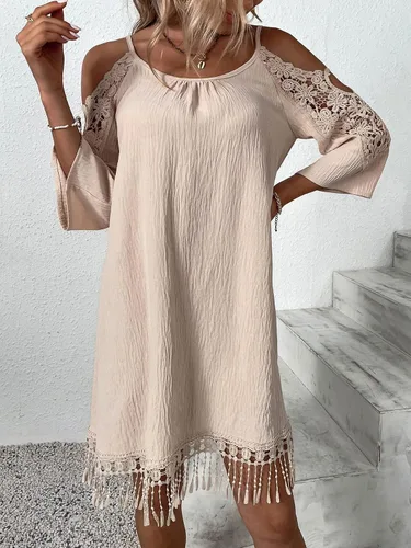 Vista 4 de WDIRARA Vestido corto de encaje con hombros descubiertos y cuello redondo, dobladillo con flecos para mujer