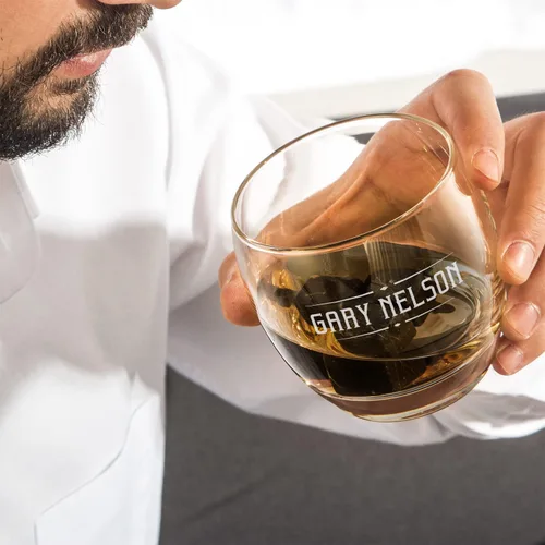 Vista 9 de Juego de decantadores de whisky hechos a mano personalizados, piedras escalofriantes de whisky, decantador de whisky grabado, 2 vasos de whisky
