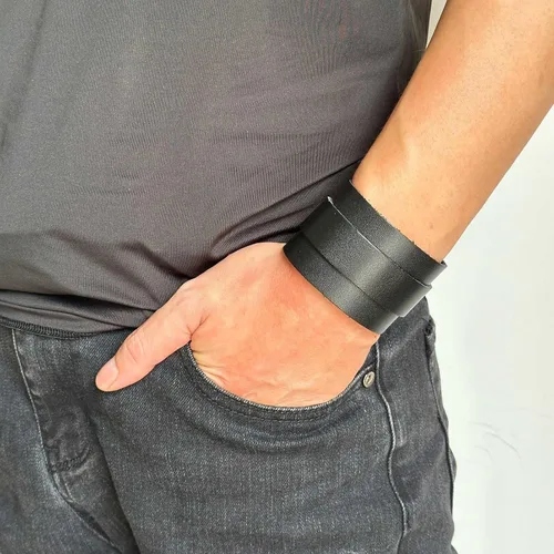 Vista 3 de Xusamss Pulsera ancha de cuero Punk Rock
