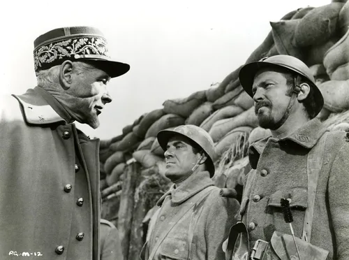 Vista 7 de Paths of Glory (The Criterion Collection) Blu-ray