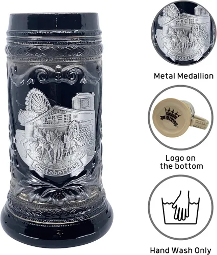 Vista 2 de OktoberfestHaus Oktoberfest Stein Bier Krug - Jarra de cerámica negra de carbón con medallón de metal de caballos de tiro alemanes y Wagon