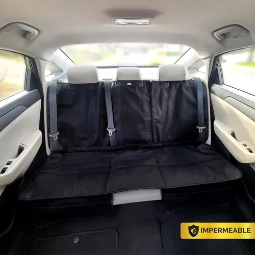 Vista 2 de Protector de Asiento para Auto, Funda para Asientos de Niños en Coches Impermeable, 3 Cinturones Traseros Funcionales, Cojín para Asiento de Bebé