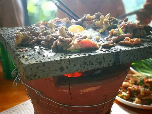 Vista 4 de Azulejos de cocina de piedra volcánica, superficie plana sin ranuras, 8 "x 8", piedra de cocción de lava pizza, carne, mariscos y verduras.Barbacoa