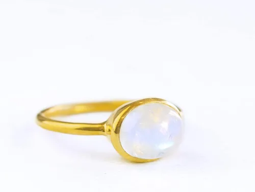 Vista 166 de Oval Birthstone Ring Bezel Set in Vermeil Gold, Sterling Silver, or Rose Gold, Stacking Birthstone Ring [rOMB]