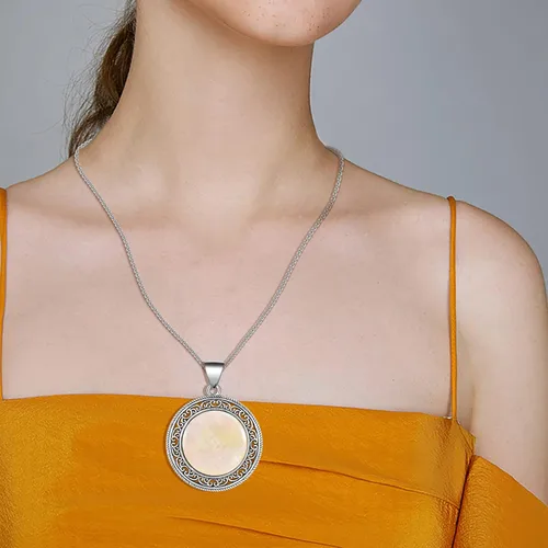 Vista 2 de Collar redondo de piedras preciosas de acero inoxidable, colgante redondo de cristales de energía curativa, piedras semipreciosas, regalo de Navidad