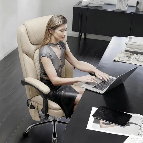 Vista 2 de MALOL Silla de oficina de masaje de 300 libras, silla de escritorio grande y alta con 3 niveles de calor y reposapiés, silla ejecutiva ergonómica