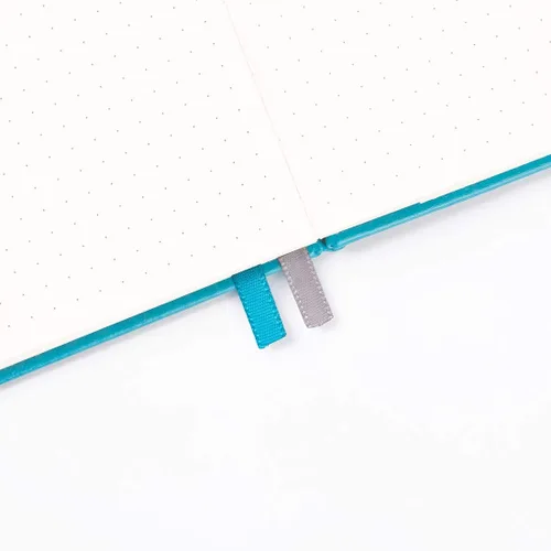 Vista 4 de Guissi Cuaderno clásico de cuadrícula de puntos, tapa dura A5, papel grueso sin ácidos de 2.82 oz/m², con bolsillo interior fino, piel sintética