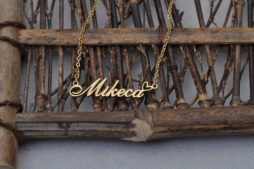 Vista 6 de Collar con nombre personalizado chapado en oro de 18 quilates, joyería personalizada para mujer