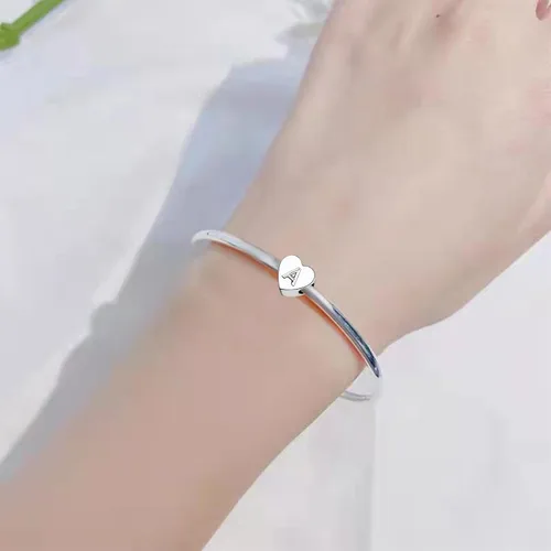 Vista 6 de TGLS - Abalorio de corazón con letra A a Z, diseño de corazón y texto en inglés