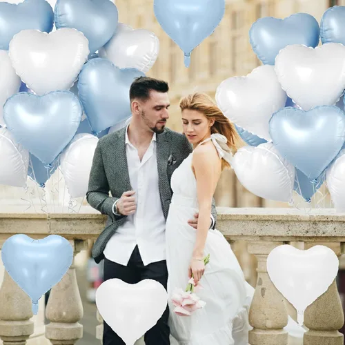 Vista 4 de Globos de corazón azul bebé, 10 piezas de globos en forma de corazón azul claro y blanco pastel, globos de papel de aluminio blanco arena crema