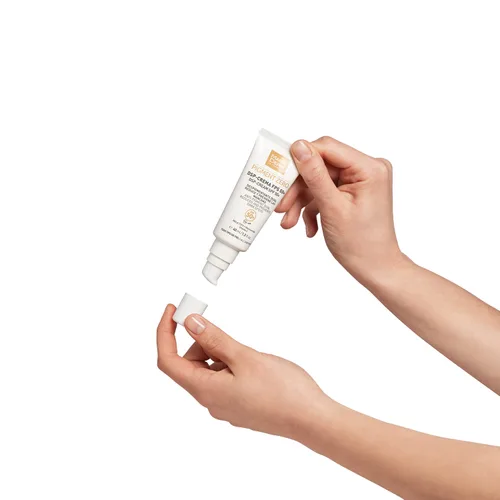 Vista 4 de MARTIDERM CREMA DESPIGMENTANTE F50 30 ML
