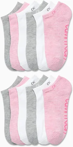 Vista 2 de Calvin Klein Calcetines invisibles para mujer, paquete de 12 calcetines acolchados atléticos de corte bajo para mujer, calcetines deportivos