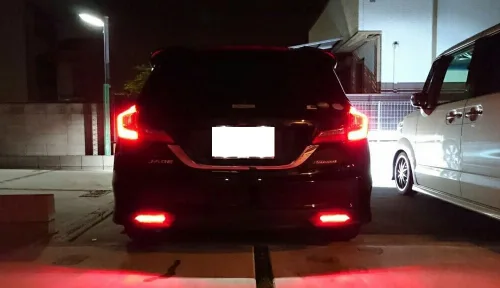 Vista 5 de iJDMTOY Lentes rojas 60-SMD LED Reflector de parachoques compatibles con Honda Civic Sedan 2013-2015, funciona como faros antiniebla traseros