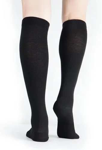 Vista 4 de JAVIE - Calcetines de compresión graduados de 80 % lana merino ultra suaves de 15 a 20 mmHg para mujeres y hombres