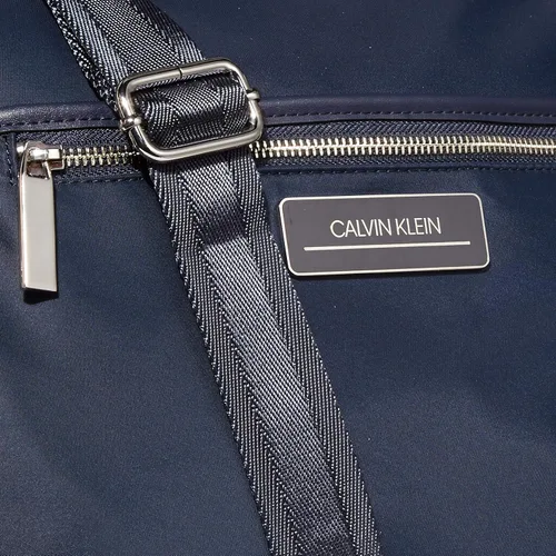 Vista 5 de Calvin Klein Mensajero de nailon con cremallera superior de Sussex