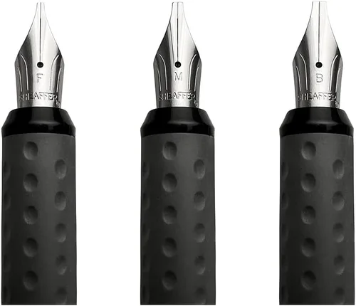Vista 4 de Sheaffer Pluma estilográfica Calligraphy - Minikit con tapa negra y ribete negro mate - Punta fina, media y ancha y 18 cartuchos incluidos.