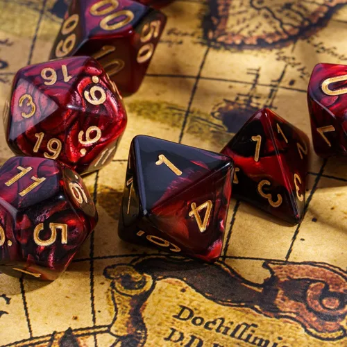 Vista 5 de Juego de dados de 7 dados poliédricos DND rojo mezclado con negro, dados D&D con bolsa de cuero para juegos de rol Mezcla roja negra