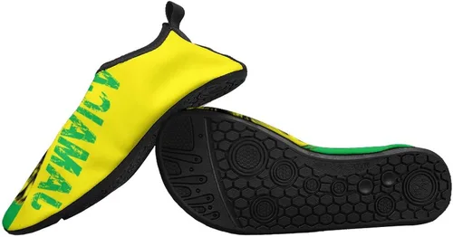 Vista 4 de Zapatos de agua unisex retro con bandera de Jamaica, para exteriores, playa, natación, calcetines acuáticos de secado rápido, zapatos descalzos