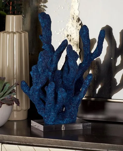 Vista 2 de Deco 79 Polystone - Escultura decorativa de coral texturizada, estatua porosa para decoración del hogar con base acrílica, figura decorativa de 10 x