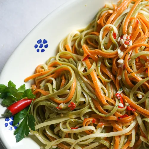 Vista 7 de Morelli Pasta italiana orgánica de ajo y albahaca Linguine - Pasta gourmet hecha a mano en pequeños lotes, sémola de trigo duro, Al Dente, pasta