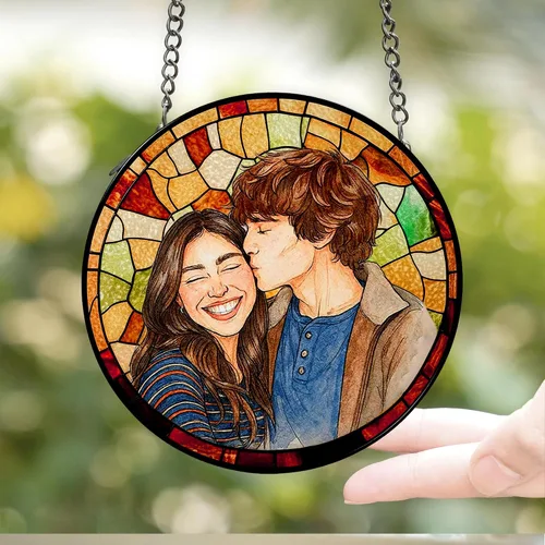 Vista 5 de Foto personalizada para parejas con vitrales de imitación para parejas, retrato de fotos para colgar en la ventana, regalo para él y él, regalo