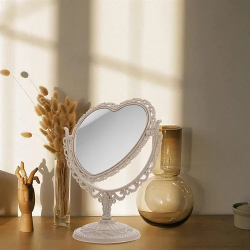 Vista 2 de AKOAK Espejo cosmético en forma de corazón, plástico, de doble cara, giratorio, ligero, espejo de baño y dormitorio (beige) Plástico de doble